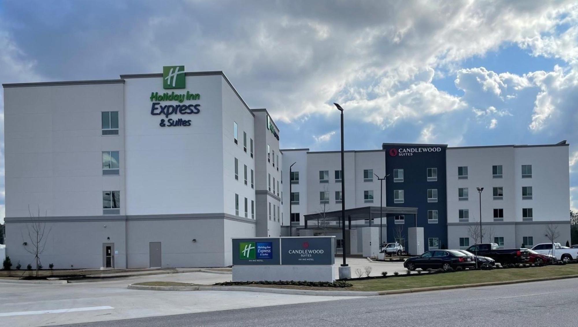 Holiday Inn Express & Suites Bessemer - Birmingham Sw By Ihg Exterior foto